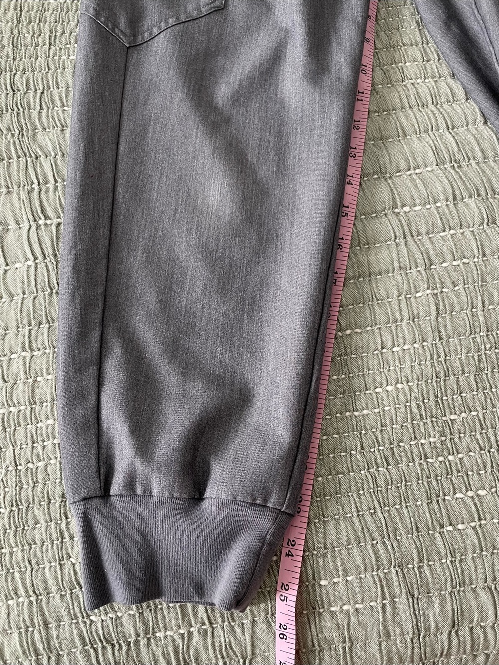 Figs Women’s Technical Collection Graphite Gray Scrub Jogger Medium Petite - Picture 8 of 10